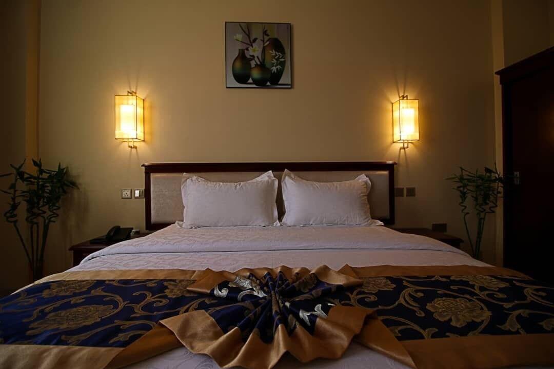 Farah Hotel Apartment Маскат Экстерьер фото