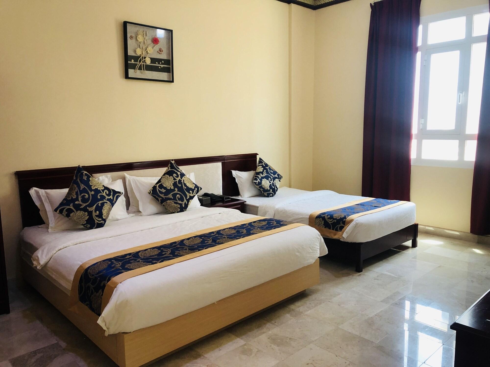 Farah Hotel Apartment Маскат Экстерьер фото
